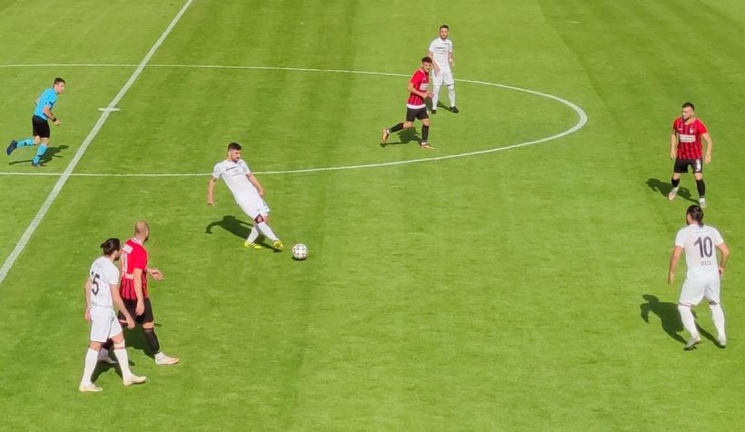 Sakaryaspor Van'dan avantajlı dönüyor; 0-2