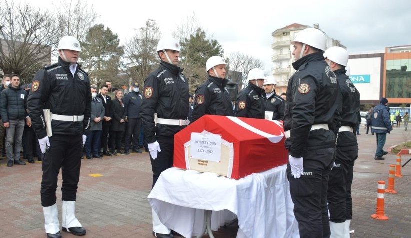 Polis memuruna hüzünlü tören