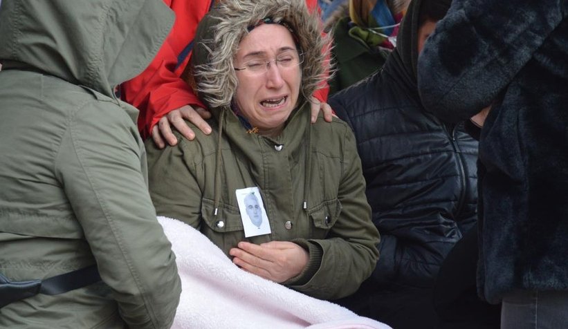 Polis memuruna hüzünlü tören