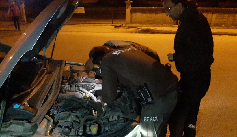 polis-ve-bekci-yavru-kediler-icin-seferber-oldusexml1jprm