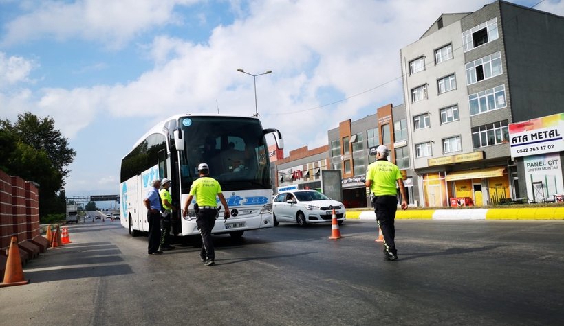 Polisten korona denetimi