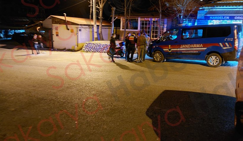 Pompalıyla eşinin dükkanına saldırdı