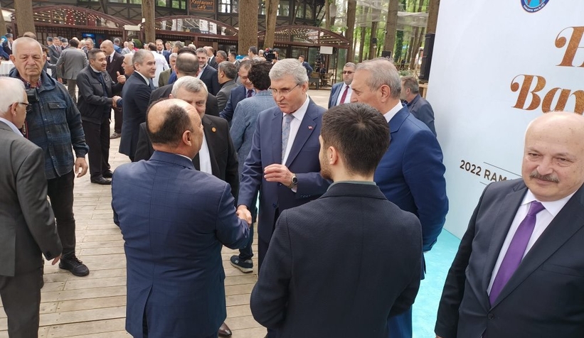 Protokol Orman Park'ta bayramlaştı