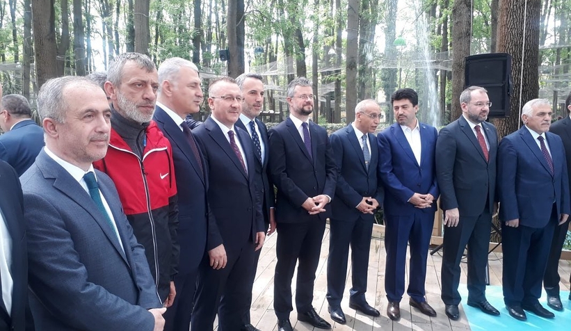 Protokol Orman Park'ta bayramlaştı