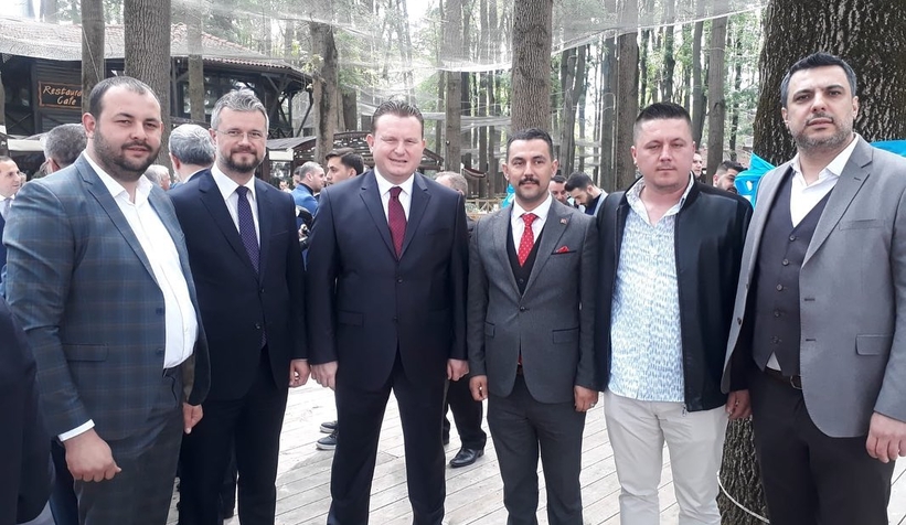 Protokol Orman Park'ta bayramlaştı