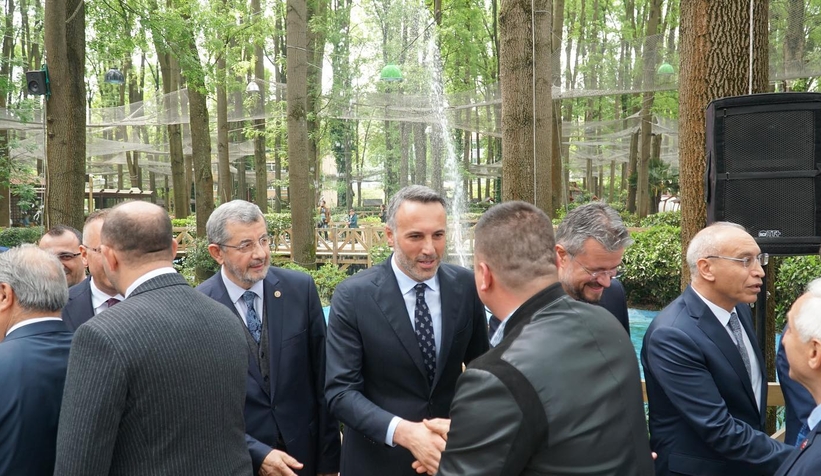 Protokol Orman Park'ta bayramlaştı