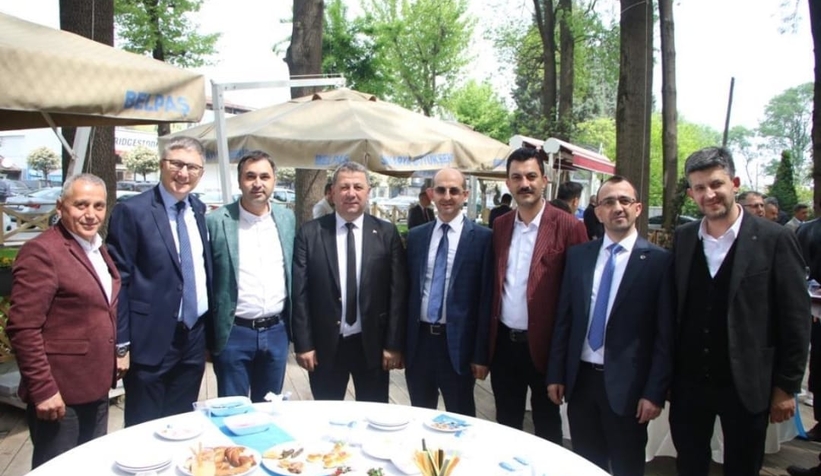 Protokol Orman Park'ta bayramlaştı