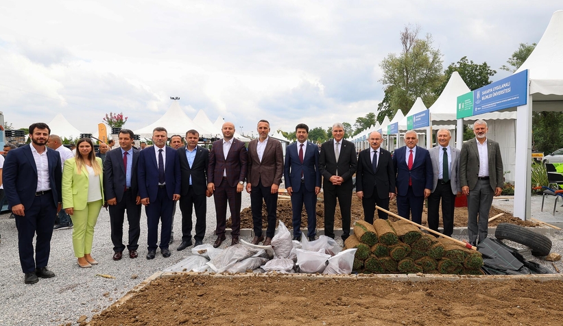 psb-anatolia-fuari-kapilari-acildib1bwuzlmn2