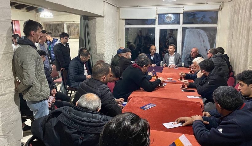 rahmi-can-sesen-sehri-karis-karis-geziyorsffll04xeu