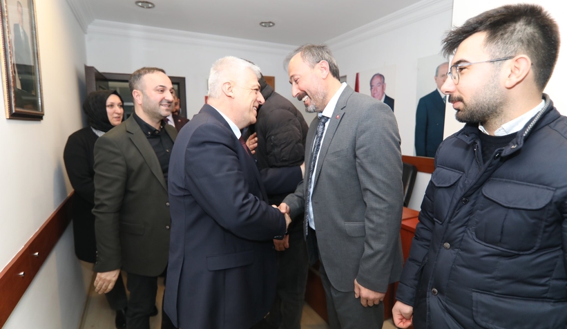 Rahmi Şengül'den MHP İlçe Teşkilatı'na ziyaret