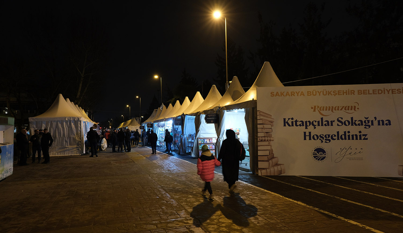 Ramazan Kitap Sokağı’nın açılışını yapıldı