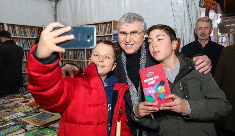 Ramazan Kitap Sokağı’nın açılışını yapıldı