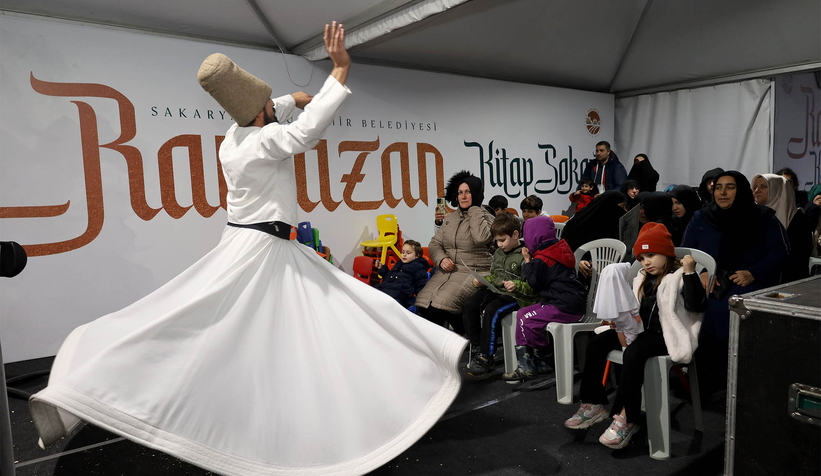 Ramazan Sokağı’nda nostaljik bir akşam