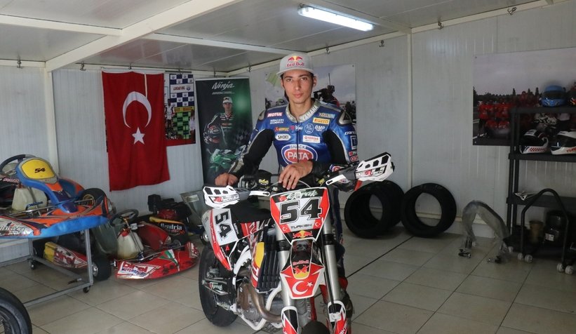 Razgatlıoğlu, şampiyonaya Akyazı'da hazırlanıyor