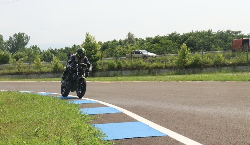Razgatlıoğlu, şampiyonaya Akyazı'da hazırlanıyor