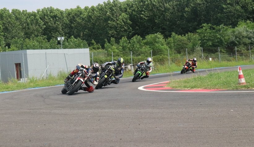 Razgatlıoğlu, şampiyonaya Akyazı'da hazırlanıyor