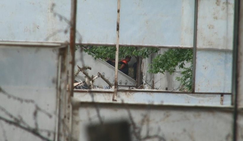 Rehine krizi! Babasını öldürdü, 3’ü asker 8 kişiyi yaraladı