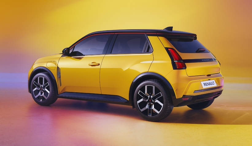 Renault 5 E-Tech yüzde 100 elektrikli Cenevre’de tanıtıldı