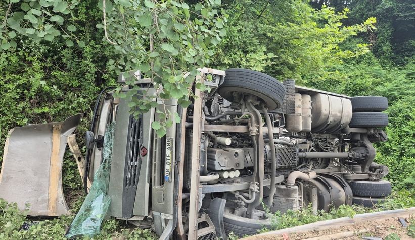 resadiye-virajinda-tanker-devrildibvyydhk2se
