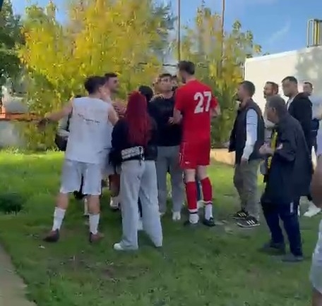 resadiyespor-karaaptilerspor-macinda-kavgauvz5t0pmyl