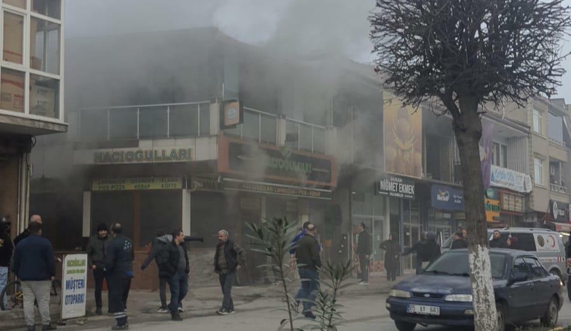 restoranda-yangin-bir-ve-ikinci-katta-hasar-olusturfztmgletv