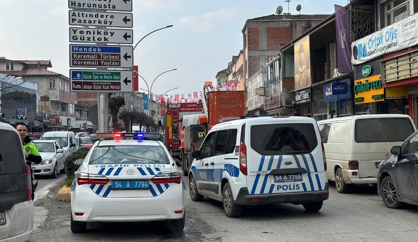 restoranda-yangin-bir-ve-ikinci-katta-hasar-olusturfztmgletv