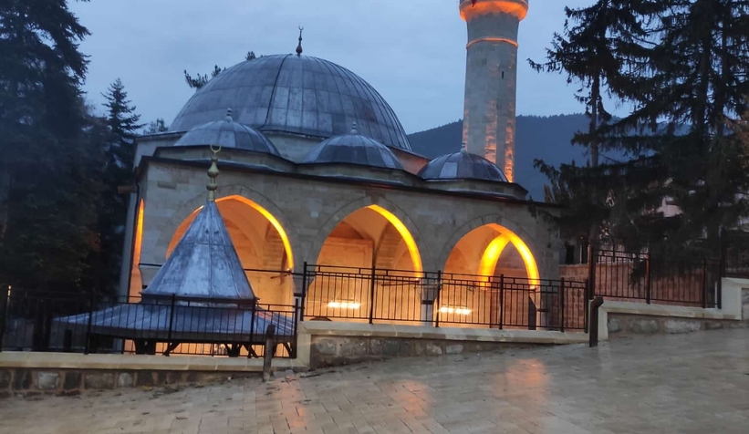 restore-edilen-yunus-pasa-camii-ibadete-aciliyorbmk4l3ltov