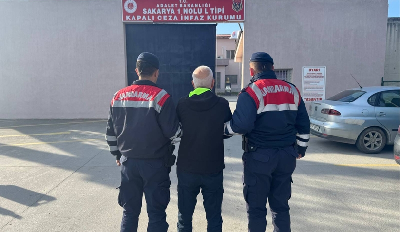 ruhsatsiz-silahlarla-yakalandilarukfhmtu0uw