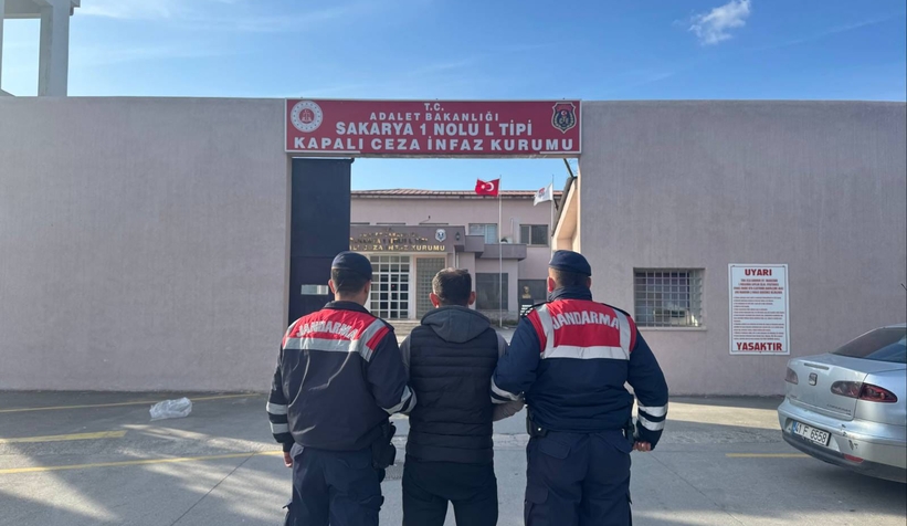 ruhsatsiz-silahlarla-yakalandilarukfhmtu0uw