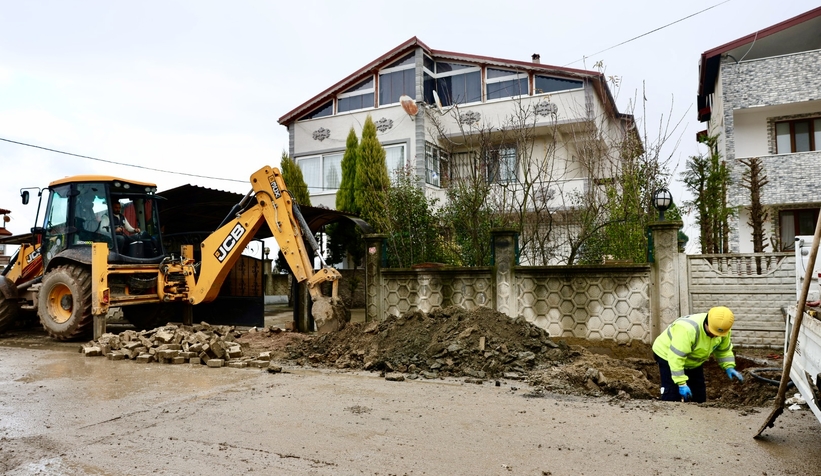 rustemler-in-icme-suyu-hatti-yenileniyorwujglzroqw