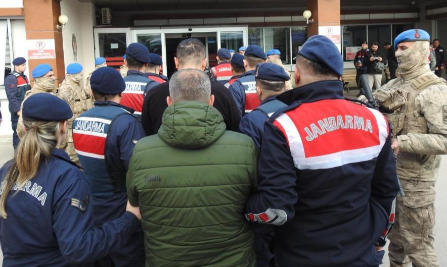 Rüşvet operasyonu Sakarya'ya uzandı; Muhtarlar ve orman işletme çalışanları gözaltında