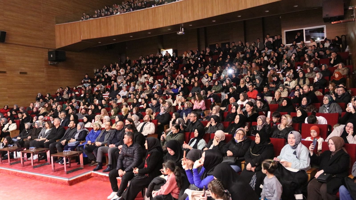 Dursun Ali Erzincanlı Serdivan'da