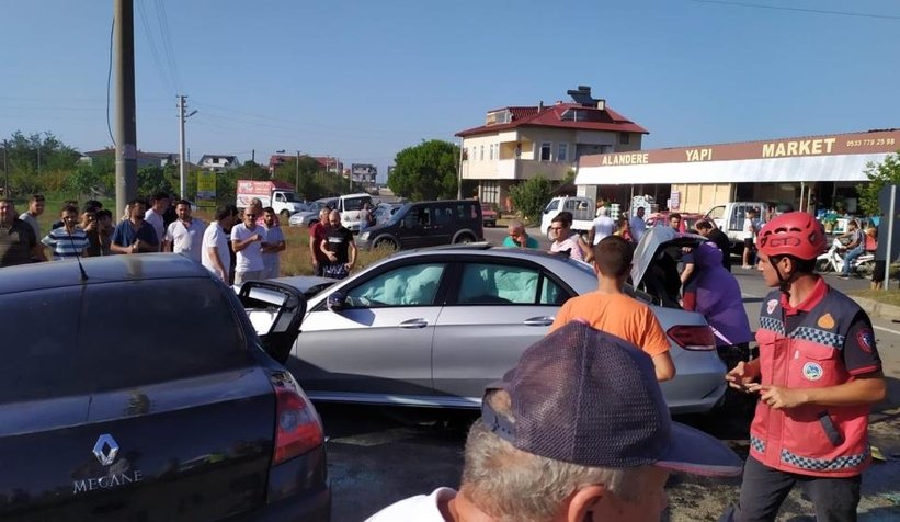 Sabıkalı kavşakta feci kaza: 1 ölü, 5 yaralı