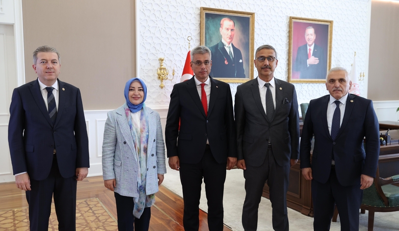 saglik-bakani-na-hayirli-olsun-ziyaretinjqytvhace