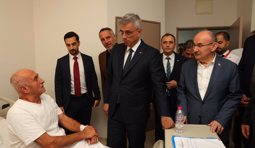 saglik-bakani-sakarya-ya-geldid3zqblfyzm