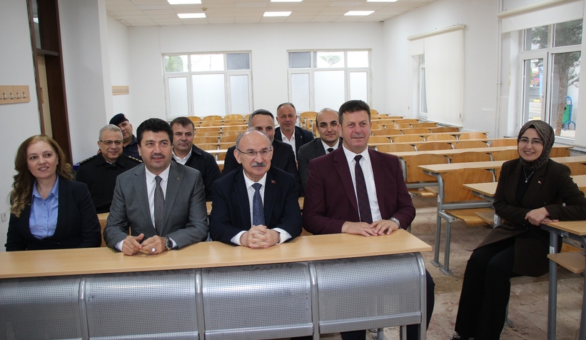 saglik-bilimleri-fakultesi-ve-akyazi-saglik-hizmetleri-myo-binasi-acildiefpxnln6q0