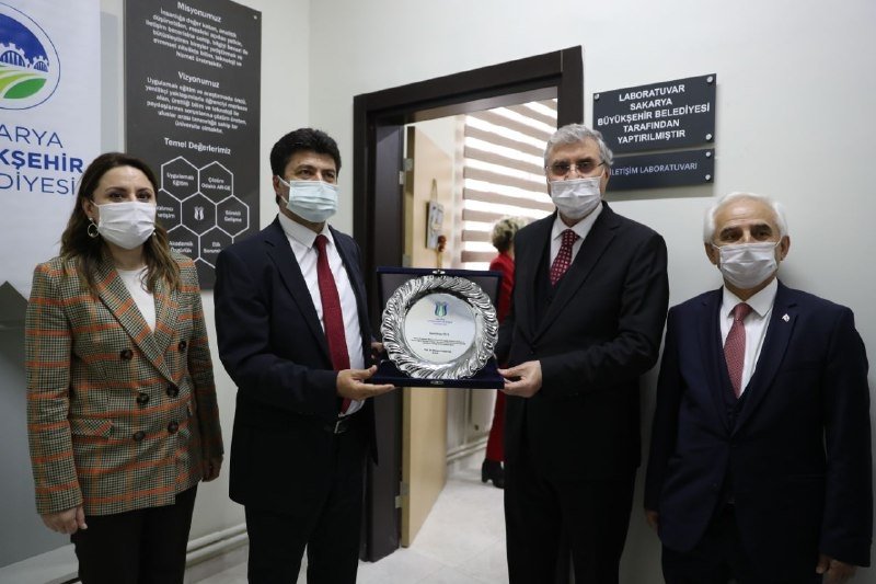 Sağlık Fakültesi'nin laboratuvarı açıldı