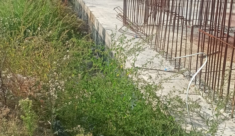 saglikli-hayat-merkezi-insaati-durdu-vatandas-tepkilibxdqn21zvn