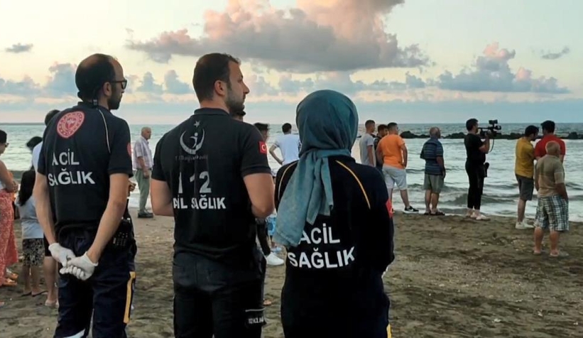 Sahilde kayboldu