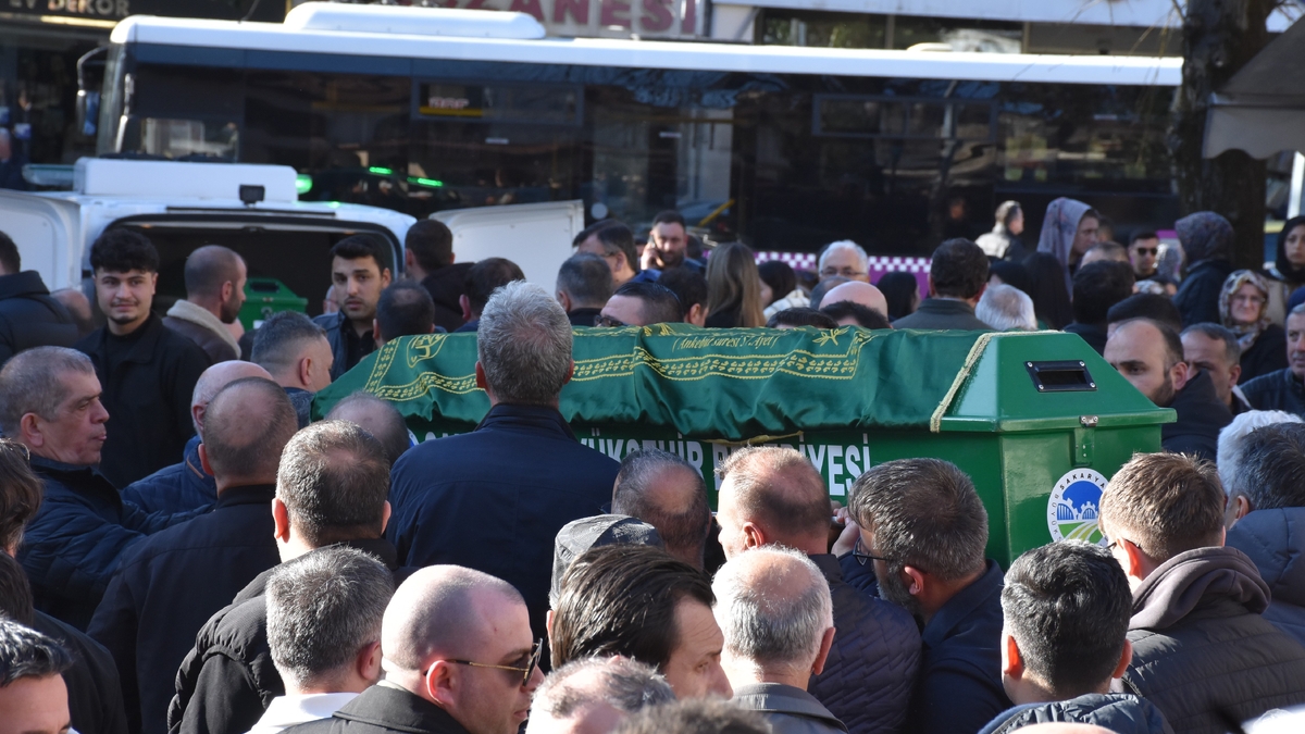 Sahilde ölü bulunmuştu, iş adamına son görev