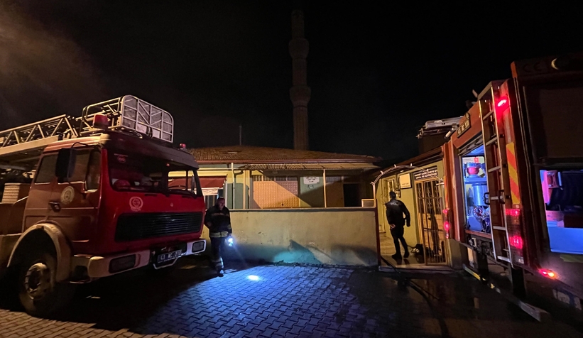 Sahur vakti camide korkutan yangın