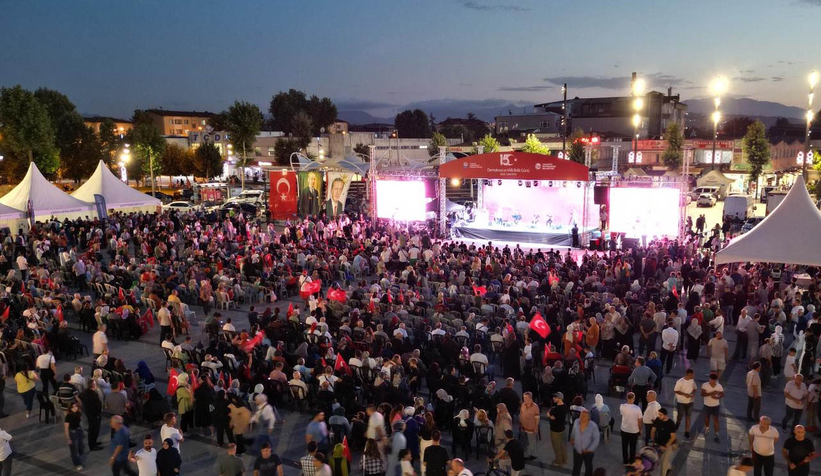 sakarya-15-temmuz-da-yine-meydandaydibg9xai9mvn