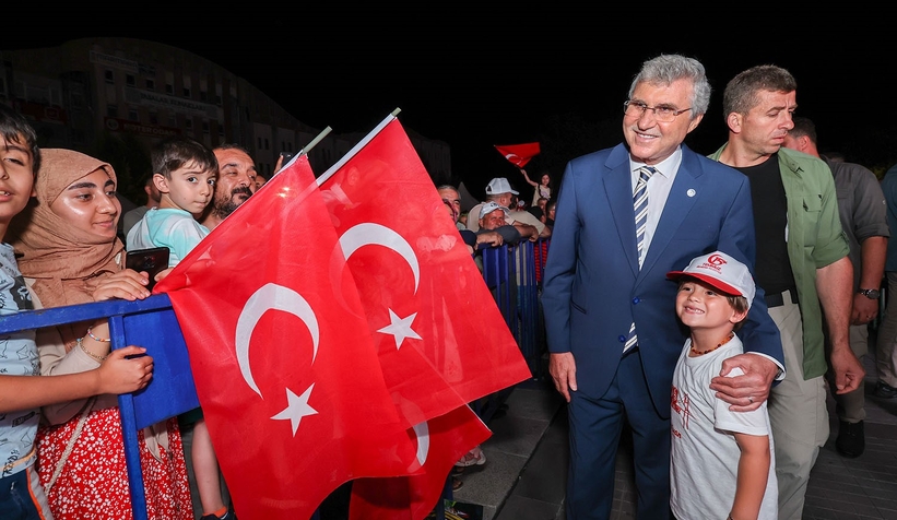 Sakarya 7 yıl sonra aynı meydanda tek yürek oldu