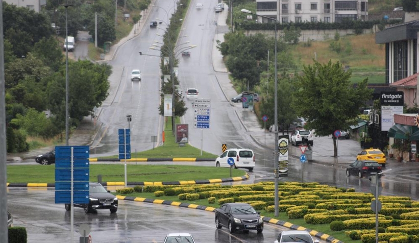 Sakarya bayramı  yağmurlu geçiriyor