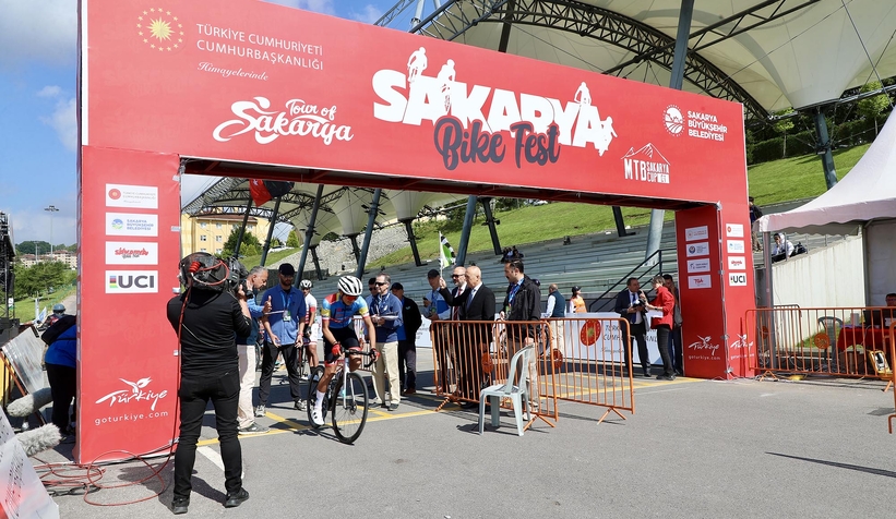 sakarya-bike-fest-siralama-turlariyla-basladinvhxownezf