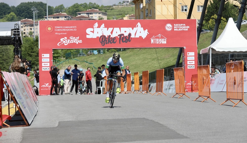 sakarya-bike-fest-siralama-turlariyla-basladinvhxownezf