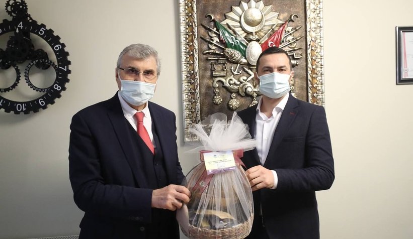 Sakarya Büyükşehir Belediye Başkanı Ekrem Yüce, Sakarya Haber'e ziyarette bulundu