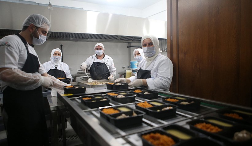 Sakarya Büyükşehir Belediyesi Aşevi hizmete başladı