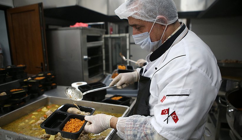 Sakarya Büyükşehir Belediyesi Aşevi hizmete başladı