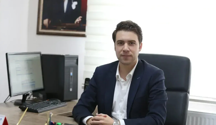 sakarya-buyuksehir-daire-baskani-degistis0v2n05xrv